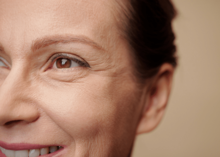 Client and therapist during an EMDR session at Graceful Growth Clinic